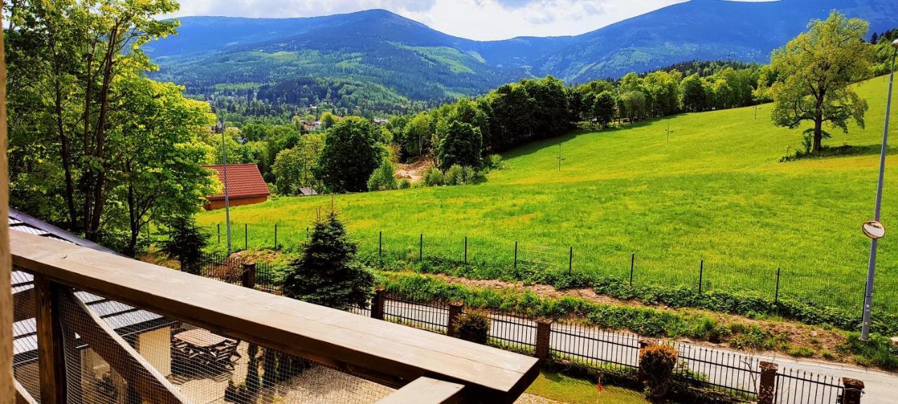 Gorski Widok Karpacz Apartamenty I Pokoje- Salon Kominkowy Extérieur photo