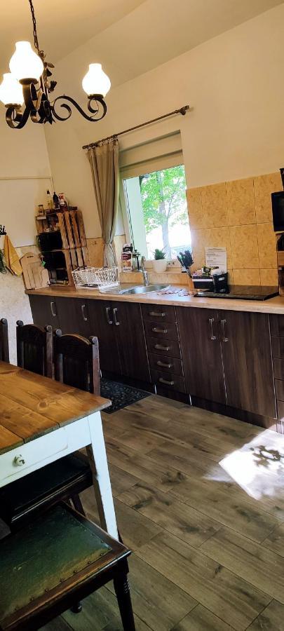 Gorski Widok Karpacz Apartamenty I Pokoje- Salon Kominkowy Extérieur photo