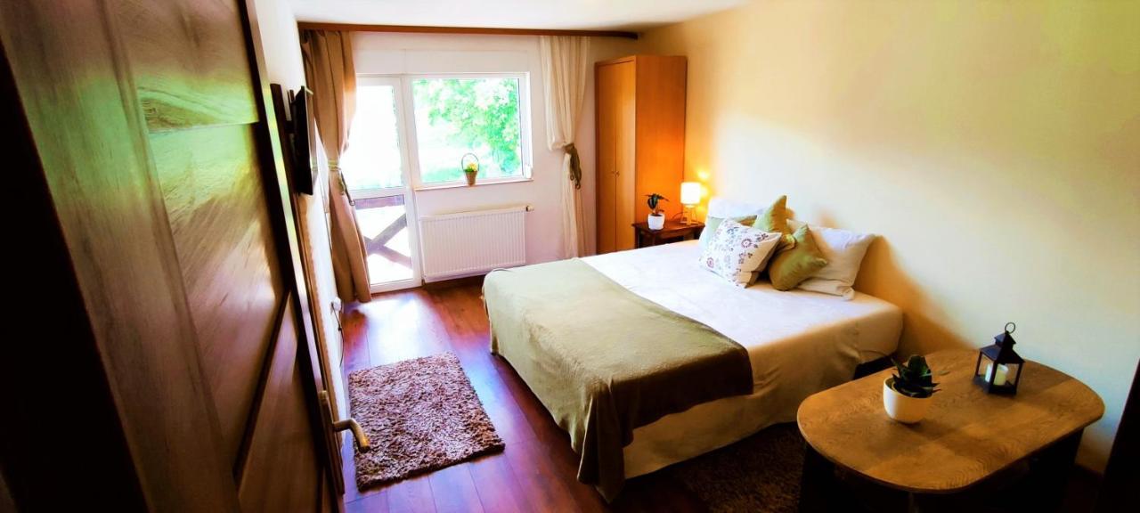 Gorski Widok Karpacz Apartamenty I Pokoje- Salon Kominkowy Extérieur photo
