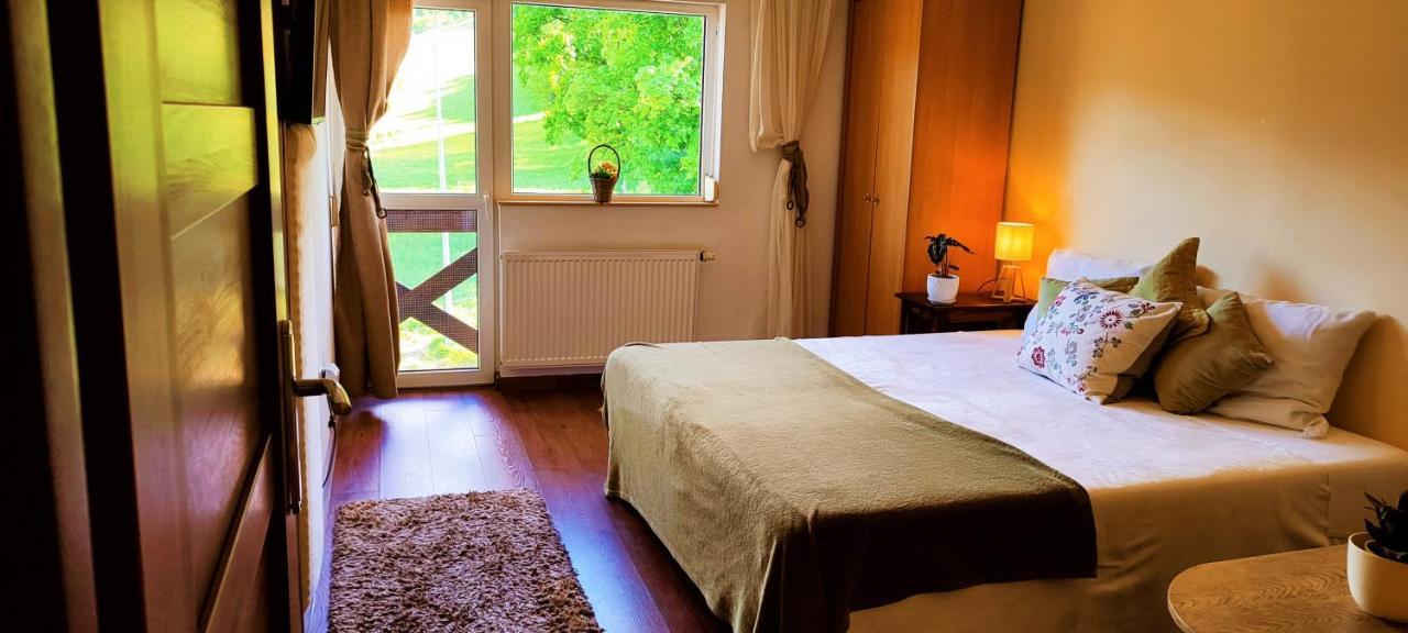 Gorski Widok Karpacz Apartamenty I Pokoje- Salon Kominkowy Extérieur photo