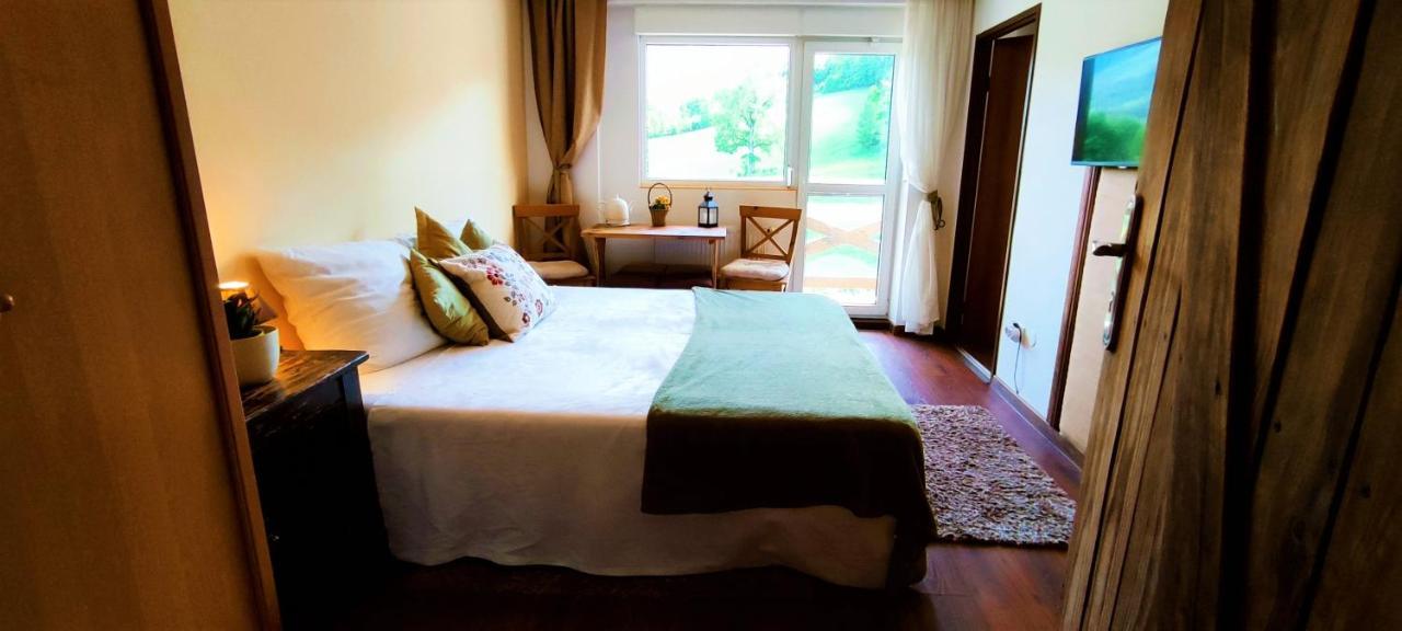 Gorski Widok Karpacz Apartamenty I Pokoje- Salon Kominkowy Extérieur photo