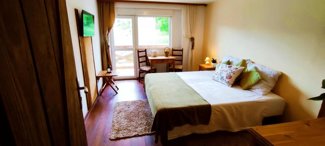 Gorski Widok Karpacz Apartamenty I Pokoje- Salon Kominkowy Extérieur photo