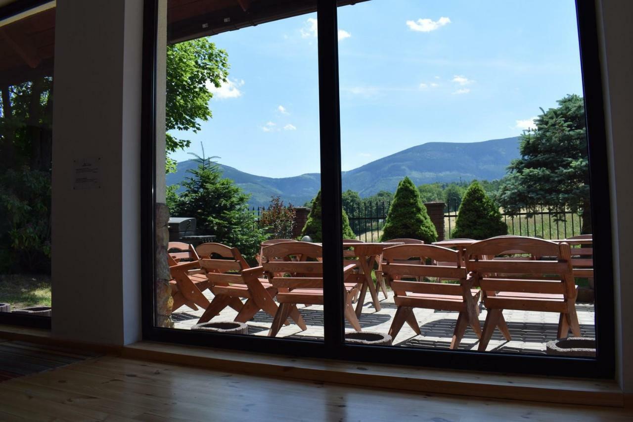 Gorski Widok Karpacz Apartamenty I Pokoje- Salon Kominkowy Extérieur photo